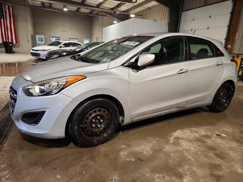 Auction sale of the 2017 Hyundai Elantra Gt, vin: KMHD35LH4HU350108, lot number: 71292796