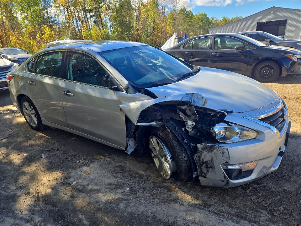 Продажа на аукционе авто 2015 Nissan Altima, vin: 1N4AL3APXFN386582, номер лота: 71051216