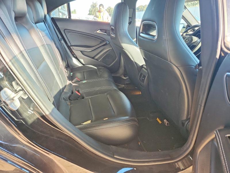 2016 Mercedes-benz Cla მანქანა იყიდება აუქციონზე, vin: WDDSJ4GB0GN391982, აუქციონის ნომერი: 71646876