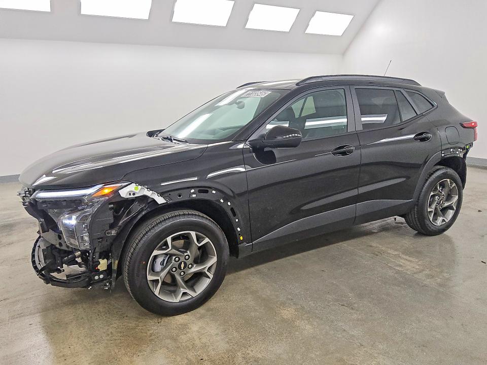 2026 Chevrolet Trax მანქანა იყიდება აუქციონზე, vin: KL77LHEP4TC251677, აუქციონის ნომერი: 71103546