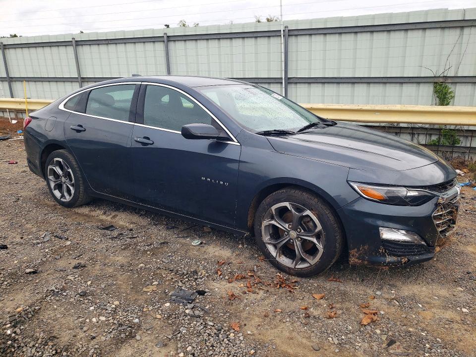 72550796 :رقم المزاد ، 1G1ZD5ST3LF101821 vin ، 2020 Chevrolet Malibu مزاد بيع