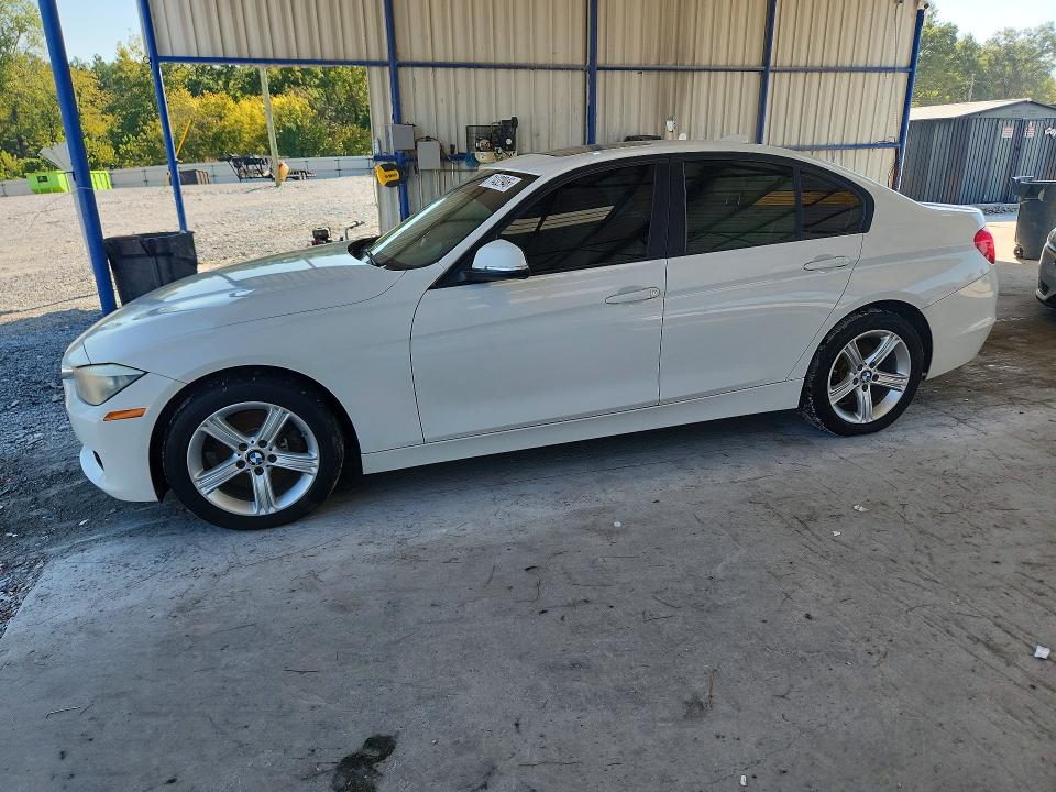 2014 Bmw 328 მანქანა იყიდება აუქციონზე, vin: WBA3A5C58EP600680, აუქციონის ნომერი: 71432946