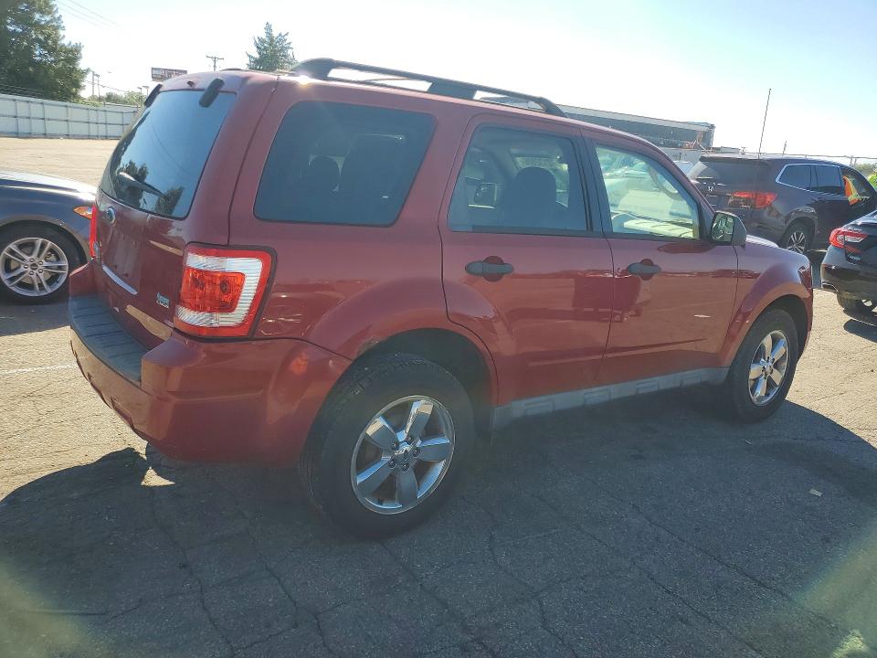 Продаж на аукціоні авто 2011 Ford Escape, vin: 1FMCU0DG6BKA21026, номер лоту: 72132806