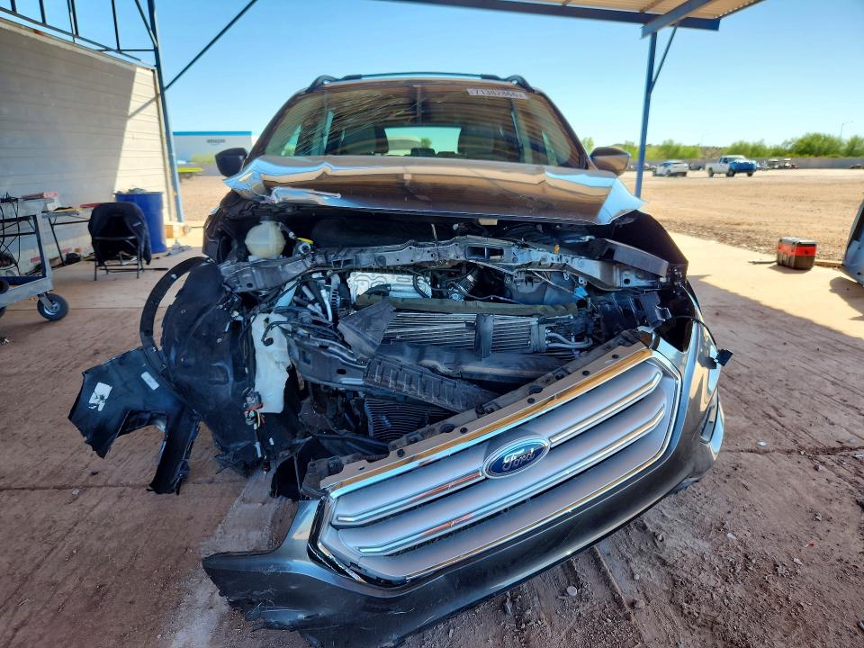 2018 Ford Escape მანქანა იყიდება აუქციონზე, vin: 1FMCU0GD4JUC36053, აუქციონის ნომერი: 71382866