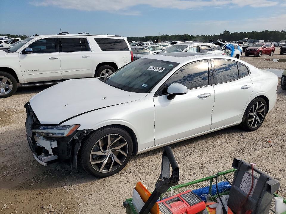 71734656 :رقم المزاد ، 7JRA22TK7KG015601 vin ، 2019 Volvo S60 مزاد بيع