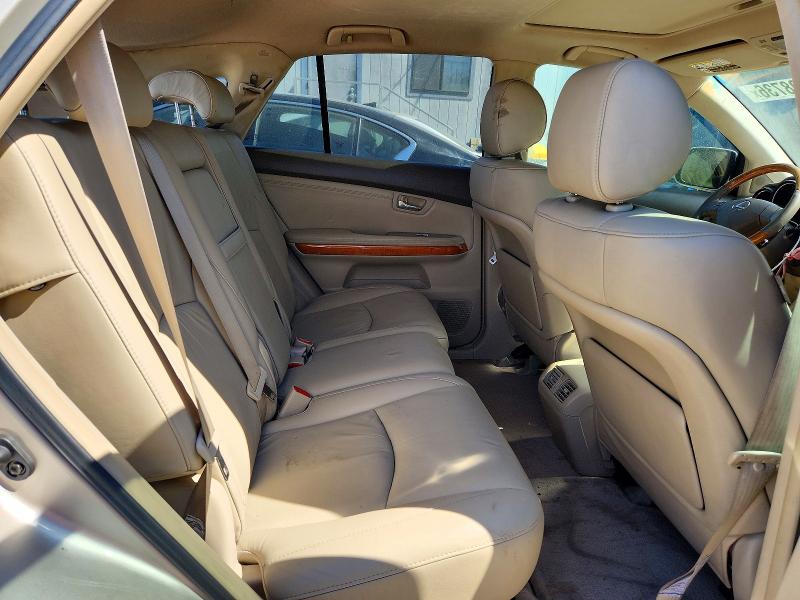 72398736 :رقم المزاد ، 2T2GA31U55C040453 vin ، 2005 Lexus Rx مزاد بيع