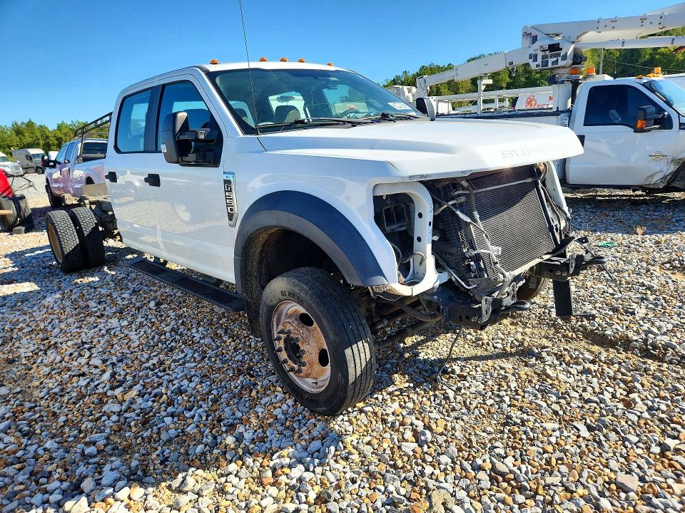 70492426 :رقم المزاد ، 1FD0W5GY5JEC52110 vin ، 2018 Ford F550 مزاد بيع