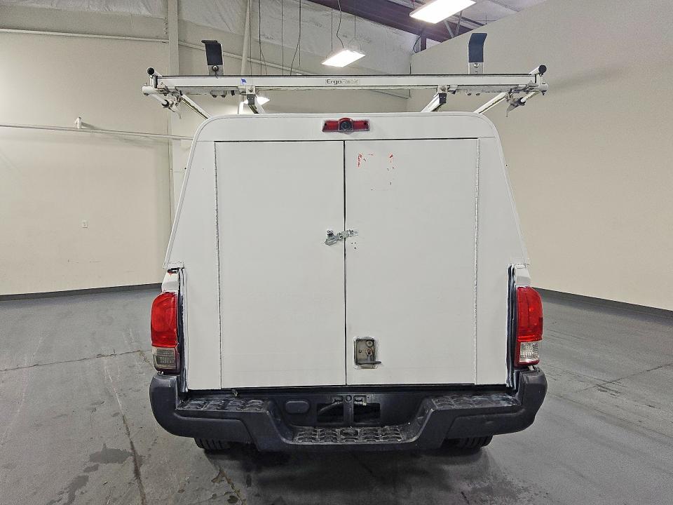 2016 Toyota Tacoma მანქანა იყიდება აუქციონზე, vin: 5TFRX5GN5GX062545, აუქციონის ნომერი: 69707626