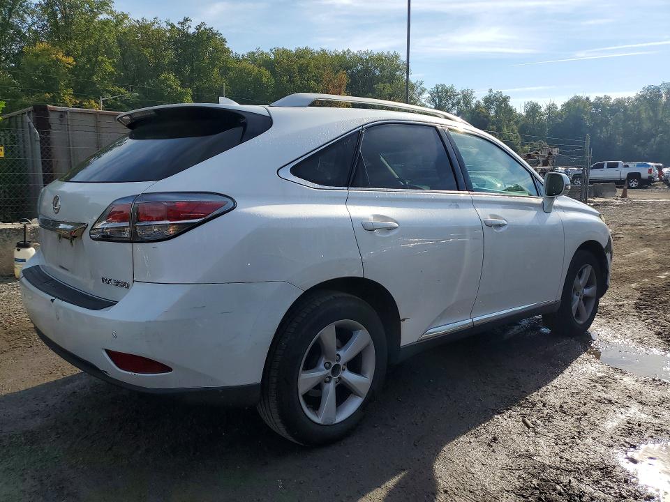 71363316 :رقم المزاد ، 2T2BK1BA1FC324888 vin ، 2015 Lexus Rx 350 مزاد بيع