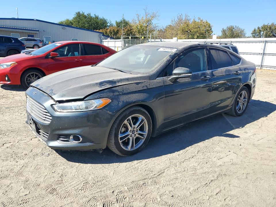 71631396 :رقم المزاد ، 3FA6P0LUXFR236061 vin ، 2015 Ford Fusion مزاد بيع