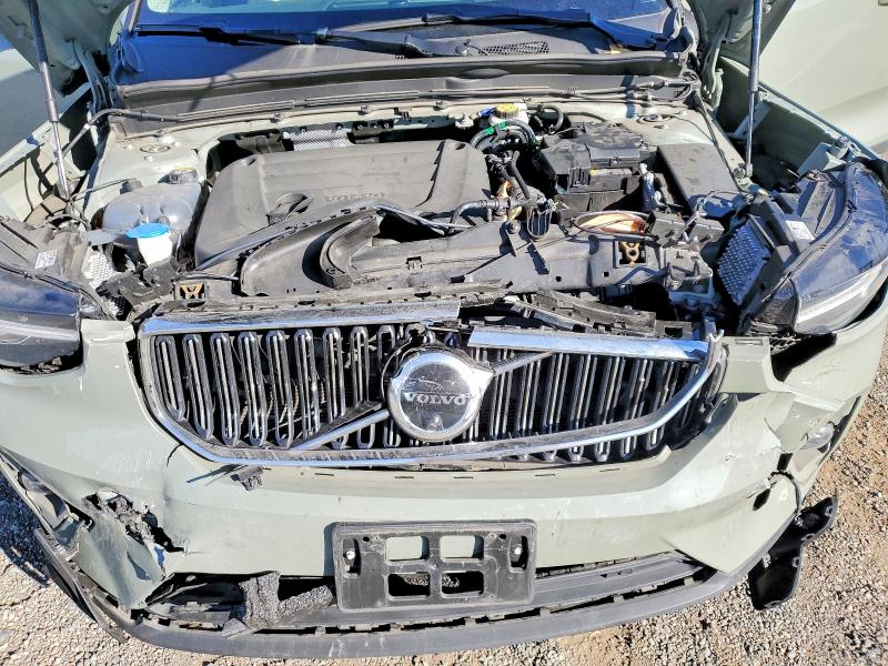Продажа на аукционе авто 2023 Volvo Xc40, vin: YV4L12UA8P2092334, номер лота: 71465116