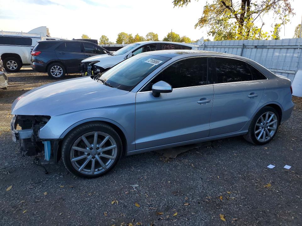 Продажа на аукционе авто 2015 Audi A3, vin: WAUCJRFF3F1112446, номер лота: 72185886