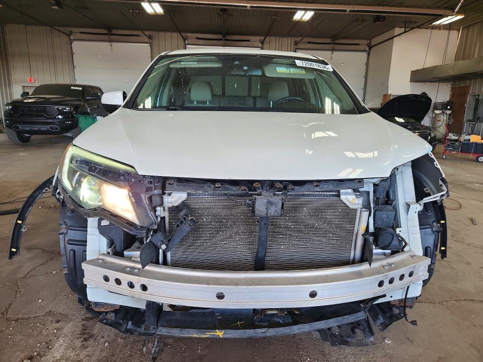 Продаж на аукціоні авто 2018 Honda Ridgeline, vin: 5FPYK3F78JB006884, номер лоту: 72001836