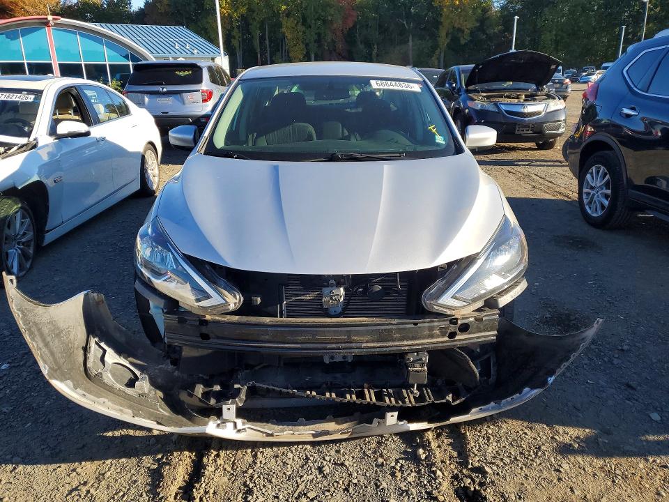 2019 Nissan Sentra მანქანა იყიდება აუქციონზე, vin: 3N1AB7AP2KY286853, აუქციონის ნომერი: 68844836