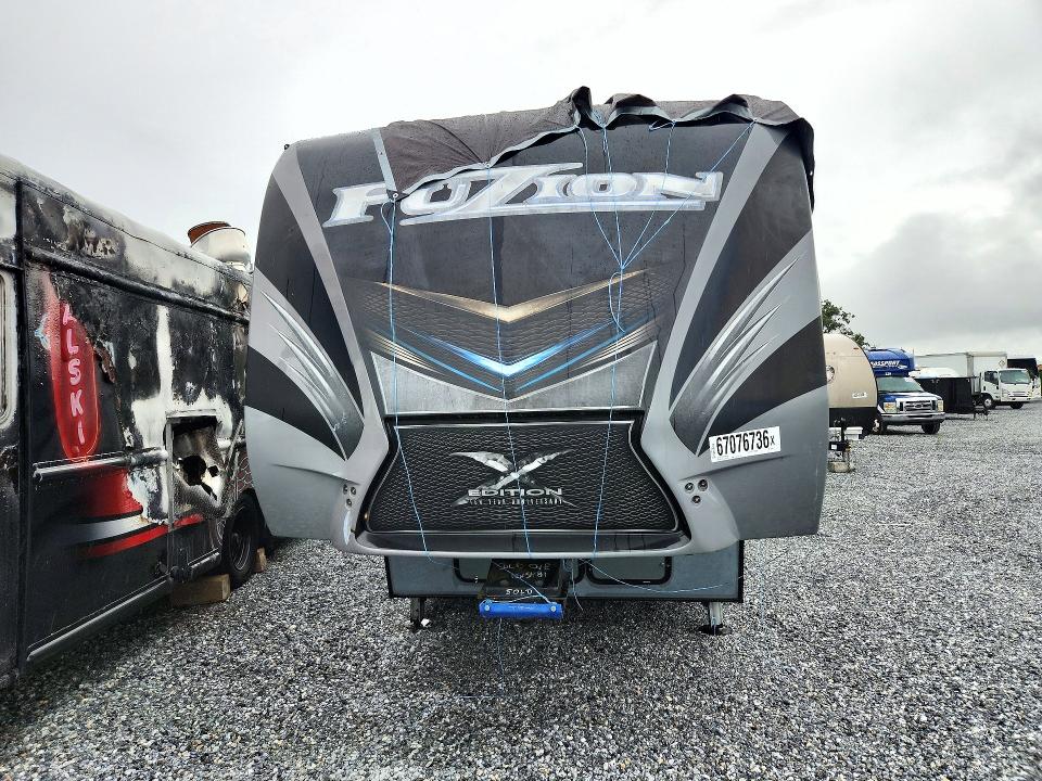 Продажа на аукционе авто 2017 Keystone Fuzion, vin: 4YDF36923HF810673, номер лота: 67076736