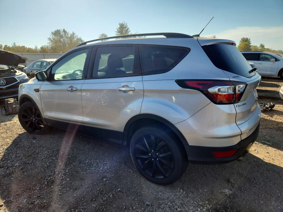 Продажа на аукционе авто 2017 Ford Escape, vin: 1FMCU9JD5HUB41699, номер лота: 71837986