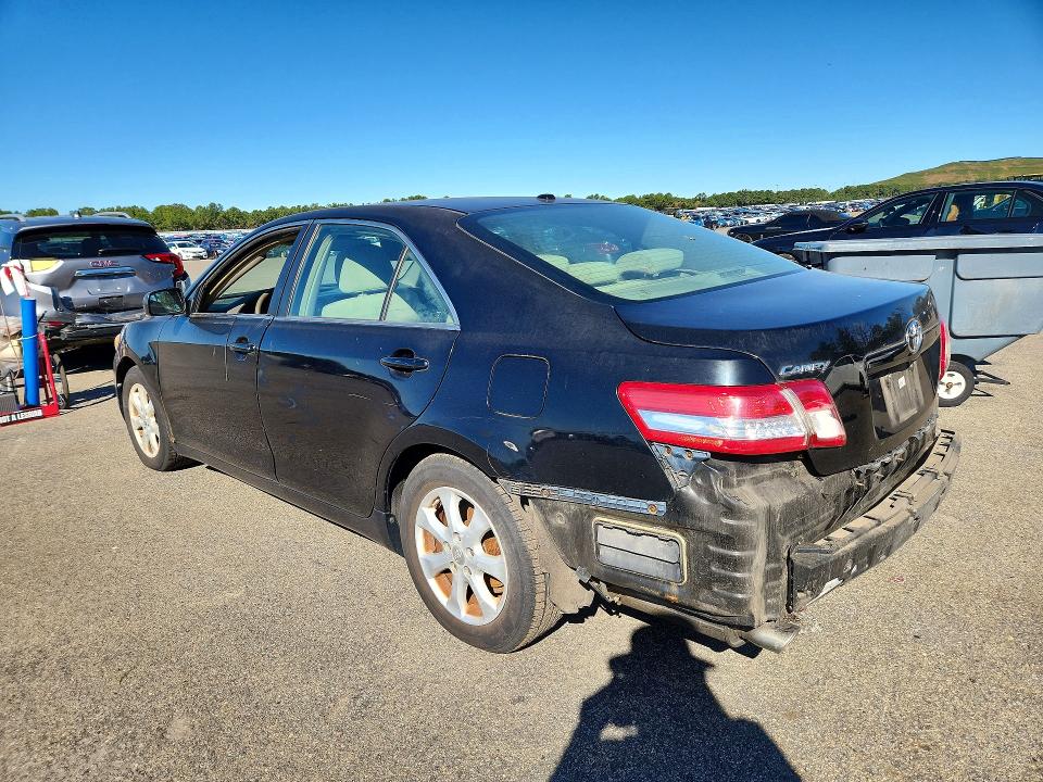 71455526 :رقم المزاد ، 4T1BK3EK9AU114535 vin ، 2010 Toyota Camry مزاد بيع