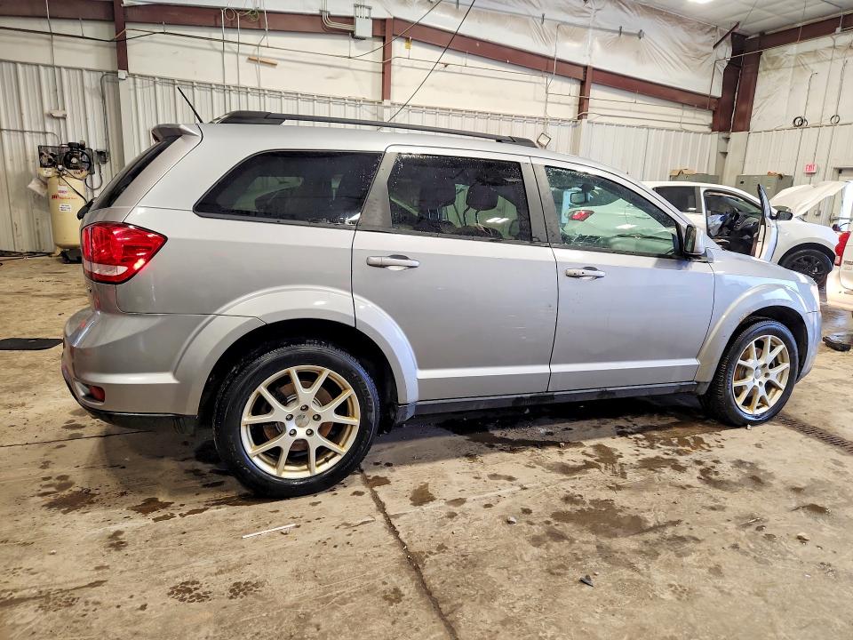 70828796 :رقم المزاد ، 3C4PDCBG0FT669430 vin ، 2015 Dodge Journey مزاد بيع