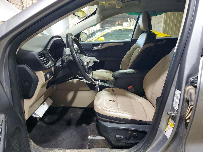 71830926 :رقم المزاد ، 1FMCU0CZ4NUA24843 vin ، 2022 Ford Escape مزاد بيع
