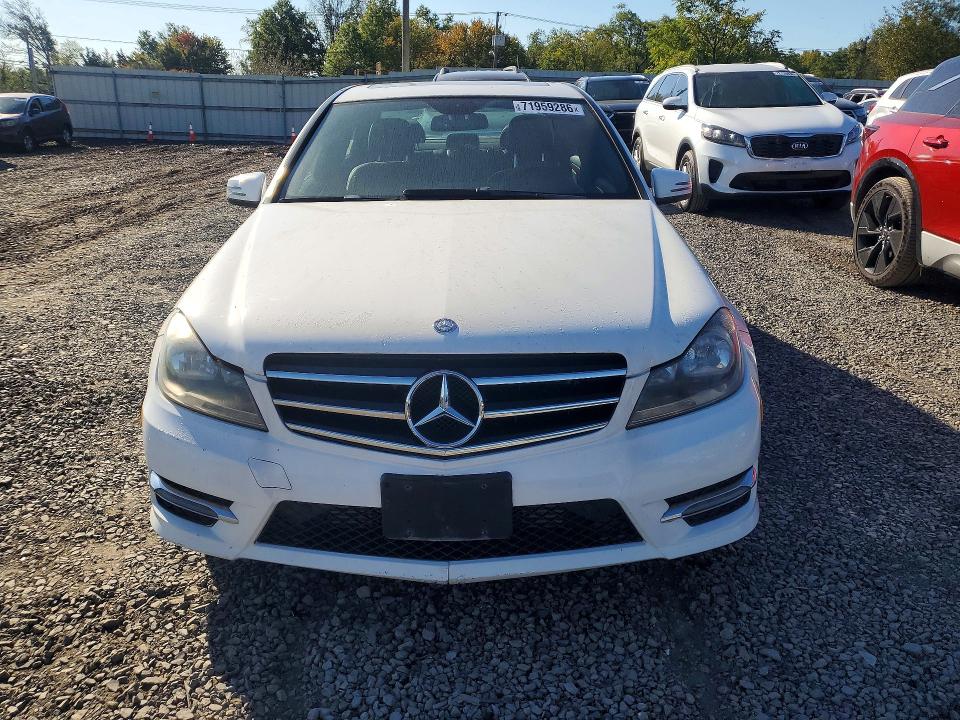 Продажа на аукционе авто 2014 Mercedes-benz C, vin: WDDGF4HB0EA932488, номер лота: 71959286