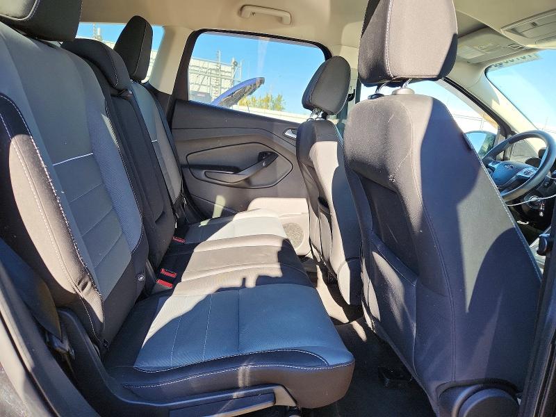 70733936 :رقم المزاد ، 1FMCU9GX5FUC47701 vin ، 2015 Ford Escape مزاد بيع