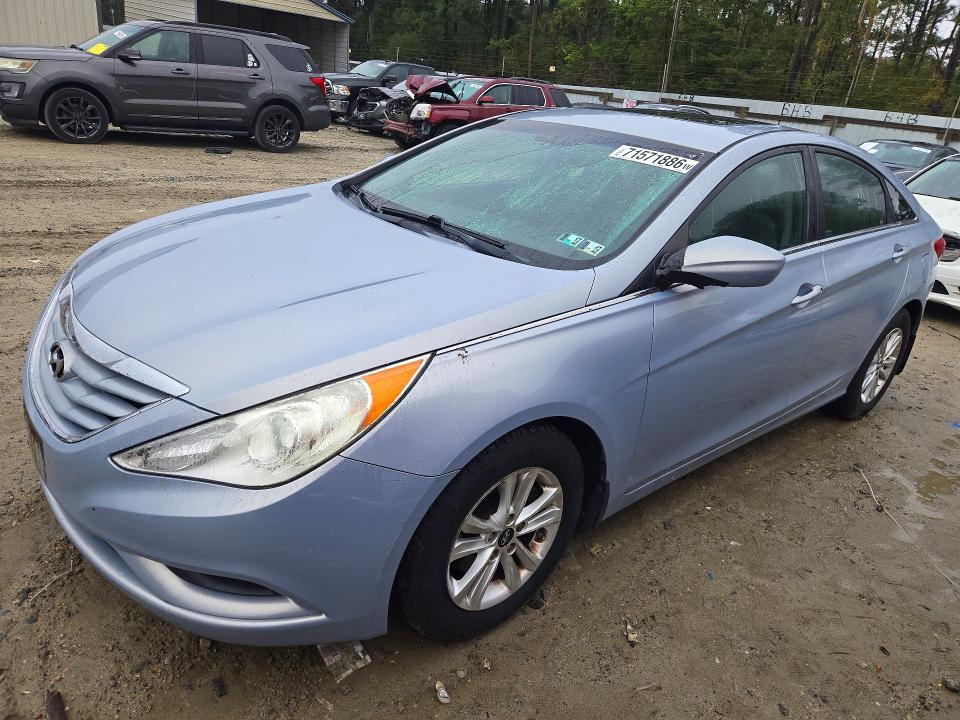 2012 Hyundai Sonata მანქანა იყიდება აუქციონზე, vin: 5NPEB4AC6CH399570, აუქციონის ნომერი: 71571886