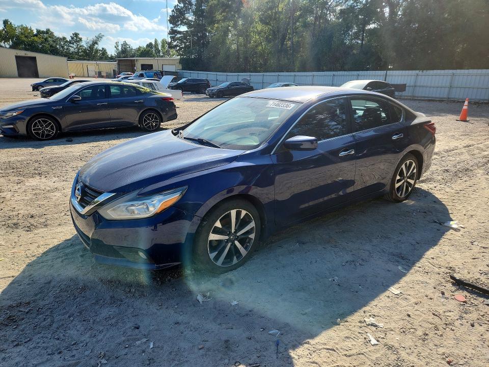 Продаж на аукціоні авто 2017 Nissan Altima, vin: 1N4AL3AP3HC475196, номер лоту: 71462336