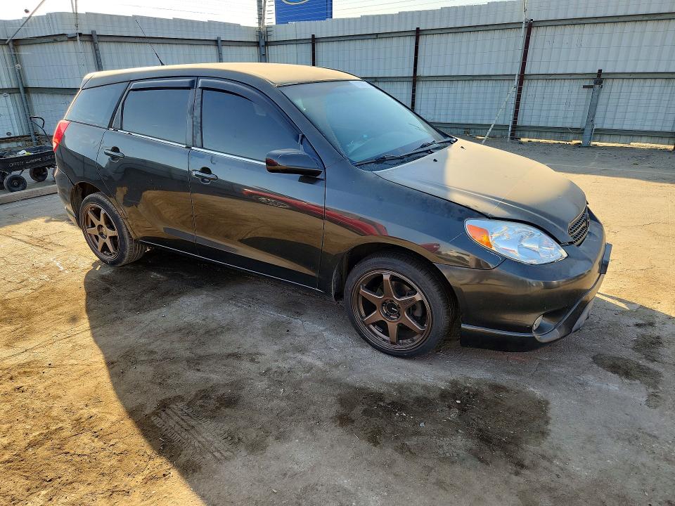 71020816 :رقم المزاد ، 2T1KY32E15C467193 vin ، 2005 Toyota Corolla Matrix مزاد بيع