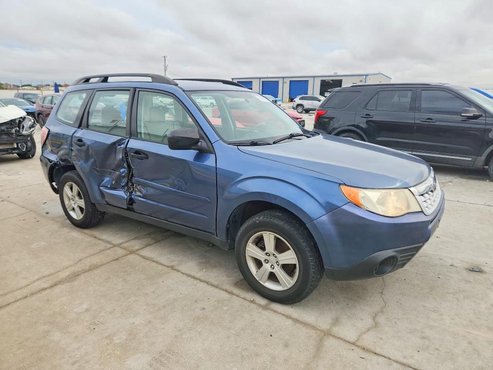 2013 Subaru Forester მანქანა იყიდება აუქციონზე, vin: JF2SHABC7DH404842, აუქციონის ნომერი: 70974726