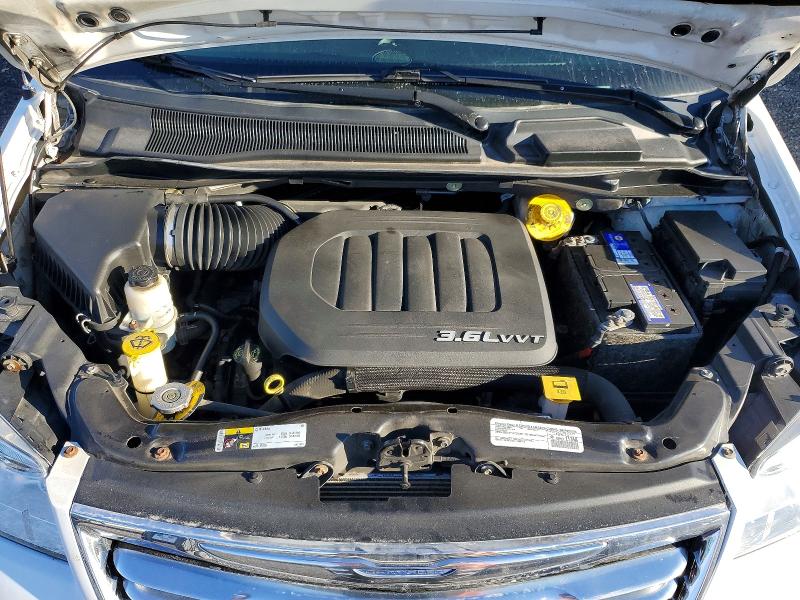 Продажа на аукционе авто 2015 Chrysler Town & Country, vin: 2C4RC1BG3FR513286, номер лота: 70836756