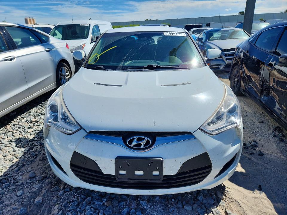 2014 Hyundai Veloster მანქანა იყიდება აუქციონზე, vin: KMHTC6AD3EU200441, აუქციონის ნომერი: 70943496