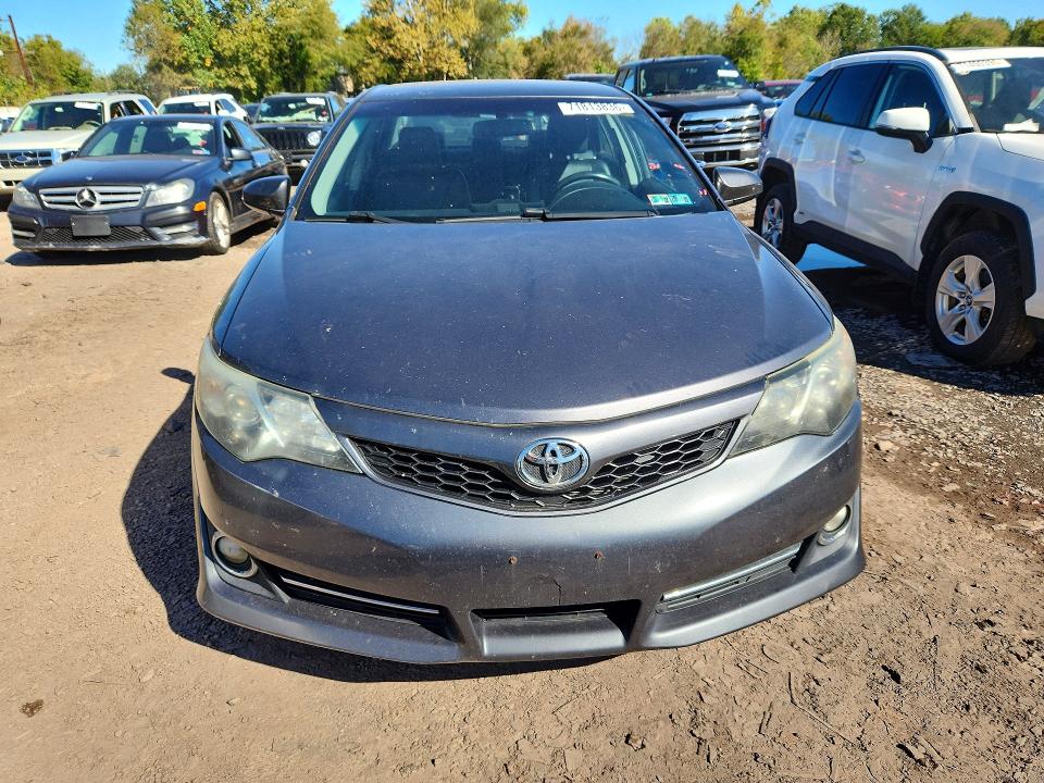 Aukcja sprzedaży 2014 Toyota Camry, vin: 4T1BF1FK7EU352218, numer aukcji: 71813836