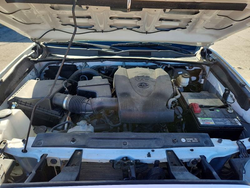 72011866 :رقم المزاد ، 3TMDZ5BN8HM017859 vin ، 2017 Toyota Tacoma مزاد بيع