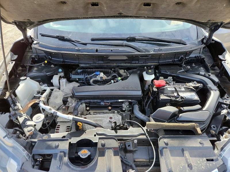 2017 Nissan Rogue მანქანა იყიდება აუქციონზე, vin: 5N1AT2MV4HC855660, აუქციონის ნომერი: 71493906