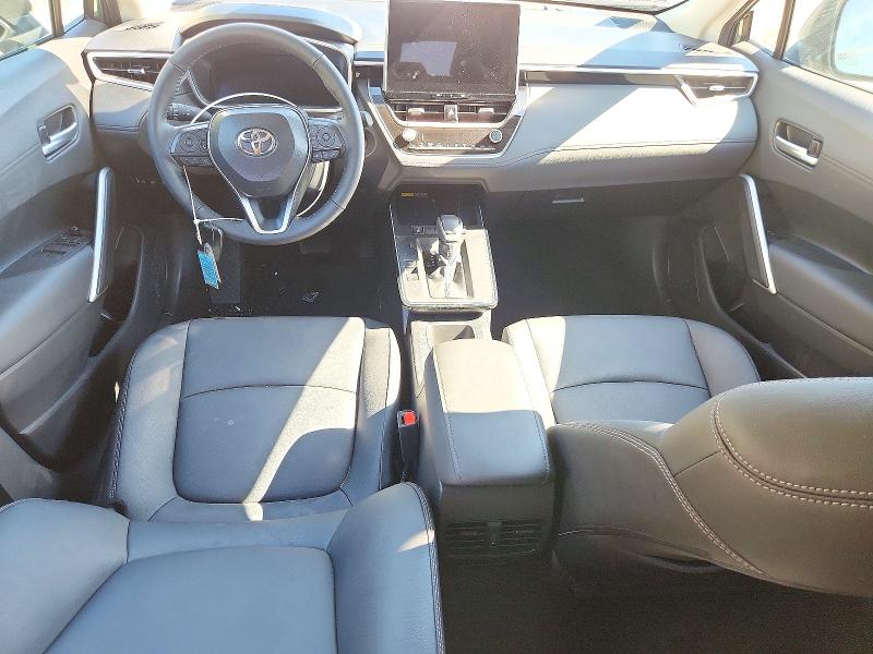 72676376 :رقم المزاد ، 7MUEAAAG7TV205276 vin ، 2026 Toyota Corolla Cross مزاد بيع