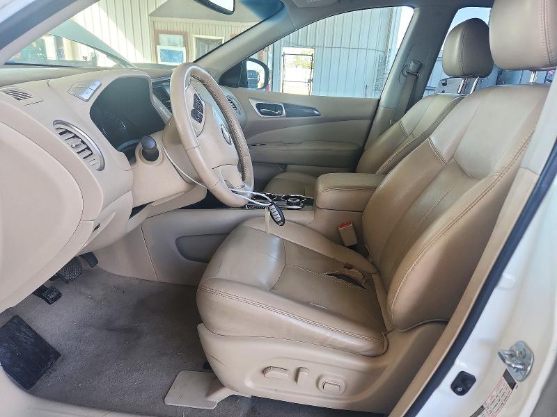 72396396 :رقم المزاد ، 5N1AR2MMXFC661685 vin ، 2015 Nissan Pathfinder مزاد بيع