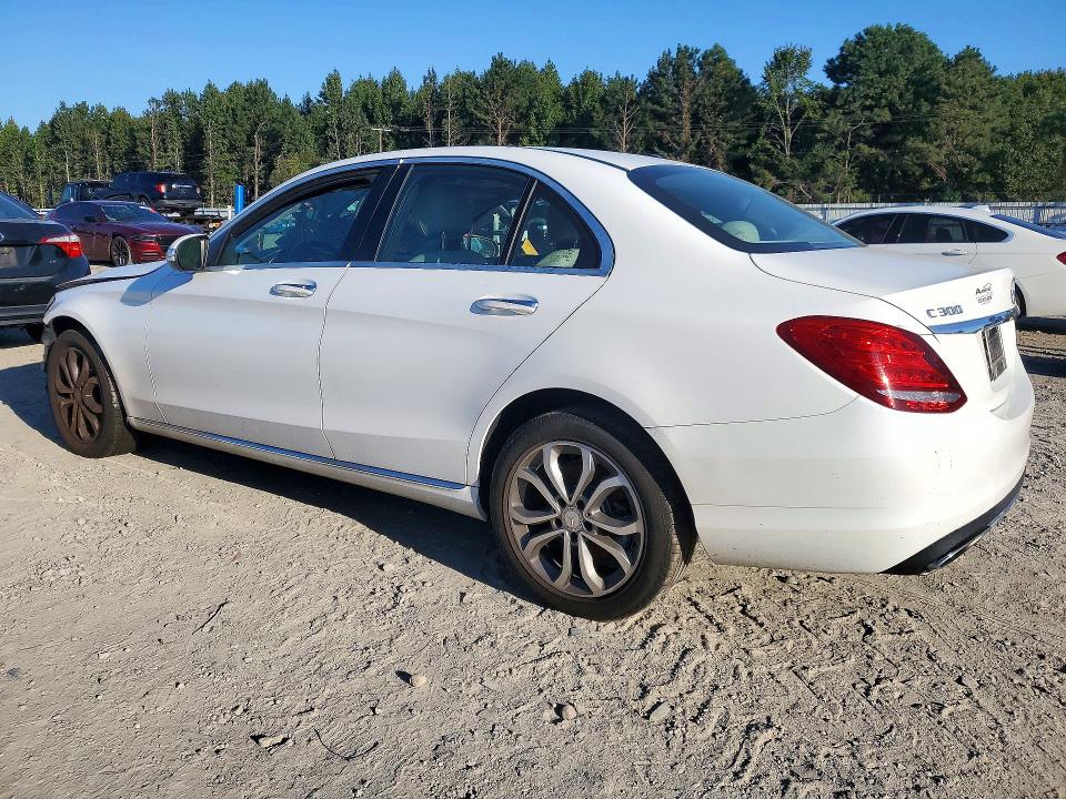 2015 Mercedes-benz C მანქანა იყიდება აუქციონზე, vin: 55SWF4KB6FU014153, აუქციონის ნომერი: 71871986