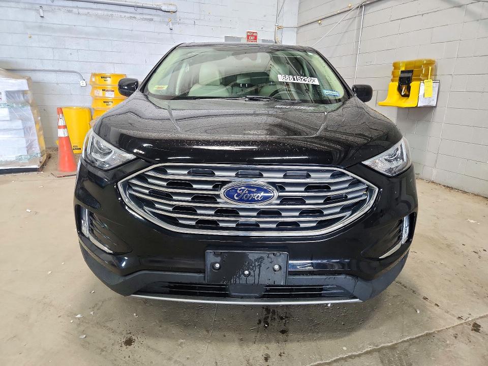 2021 Ford Edge მანქანა იყიდება აუქციონზე, vin: 2FMPK4J96MBA50141, აუქციონის ნომერი: 68815296