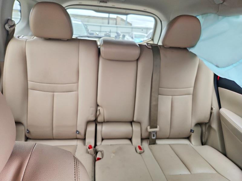 2017 Nissan Rogue მანქანა იყიდება აუქციონზე, vin: 5N1AT2MVXHC810335, აუქციონის ნომერი: 71395806