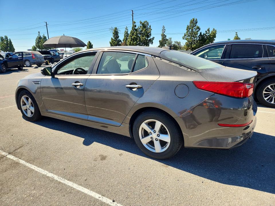 2015 Kia Optima მანქანა იყიდება აუქციონზე, vin: 5XXGM4A75FG392258, აუქციონის ნომერი: 71756076