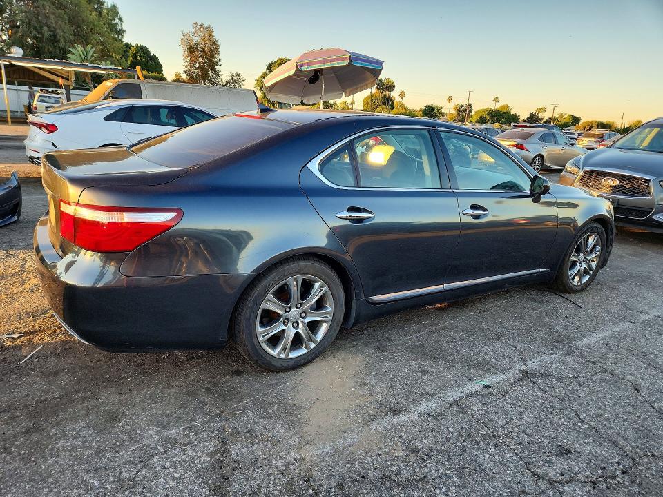 2007 Lexus Ls მანქანა იყიდება აუქციონზე, vin: JTHBL46FX75034462, აუქციონის ნომერი: 71641596
