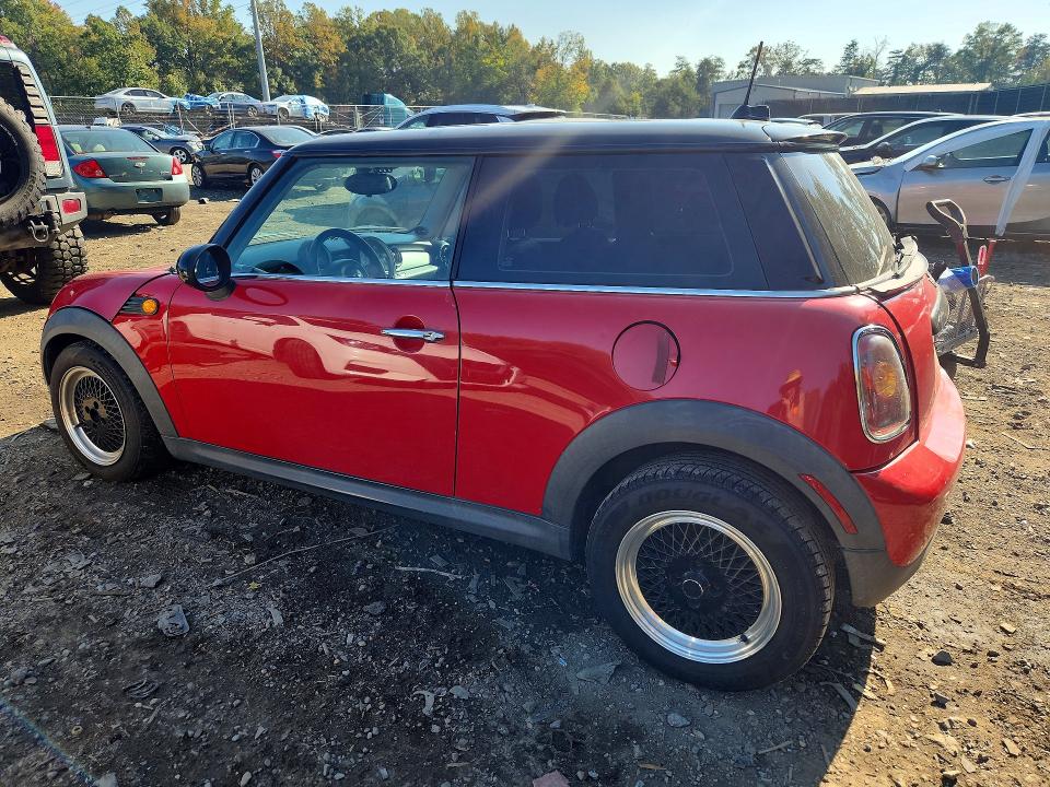 2010 Mini Cooper მანქანა იყიდება აუქციონზე, vin: WMWMF3C56ATZ63734, აუქციონის ნომერი: 73174156