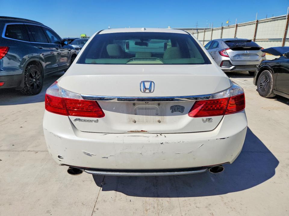 71991546 :رقم المزاد ، 1HGCR3F82EA026720 vin ، 2014 Honda Accord مزاد بيع