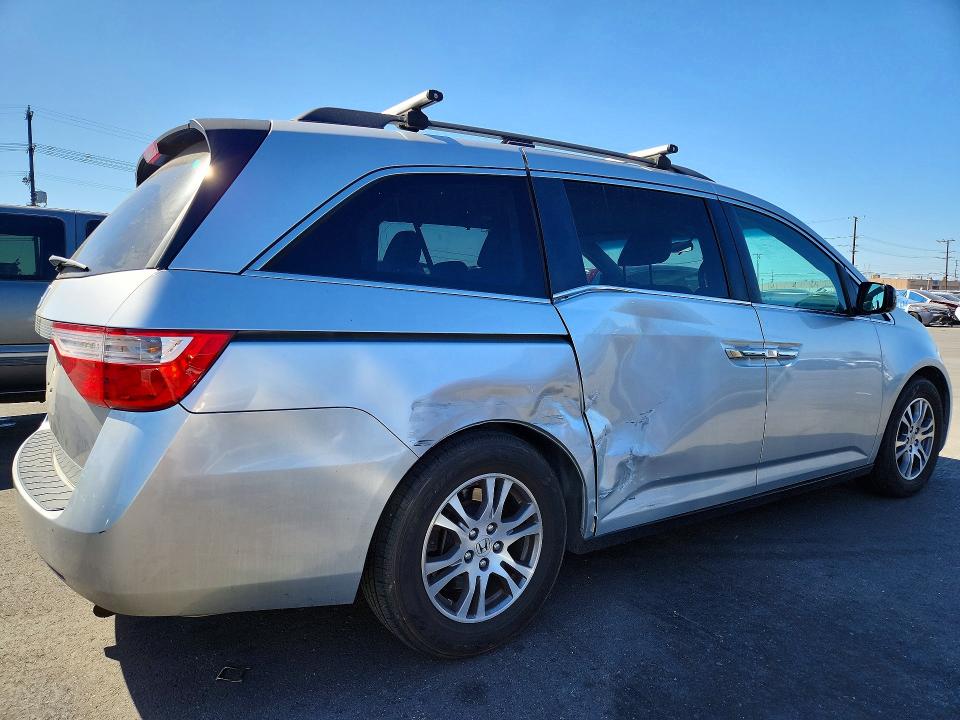 2012 Honda Odyssey მანქანა იყიდება აუქციონზე, vin: 5FNRL5H4XCB126830, აუქციონის ნომერი: 73738156