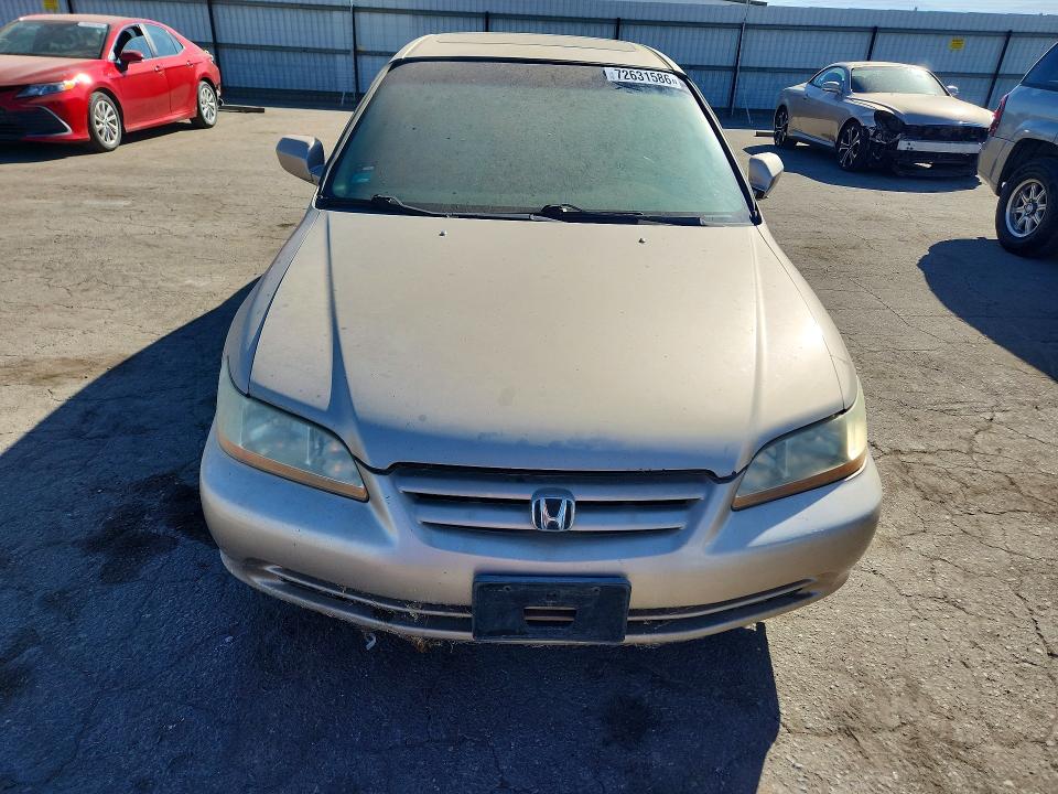 Aukcja sprzedaży 2001 Honda Accord, vin: 1HGCG165X1A046563, numer aukcji: 72631586