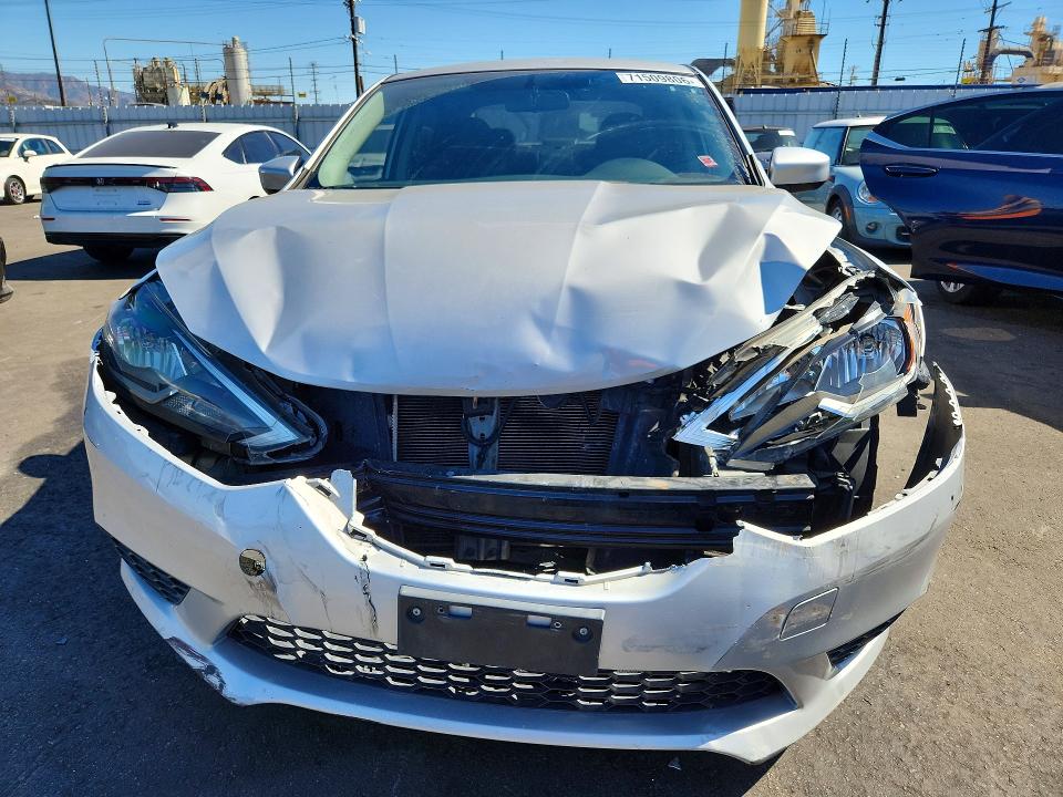Продажа на аукционе авто 2017 Nissan Sentra, vin: 3N1AB7AP4HY383416, номер лота: 71509806