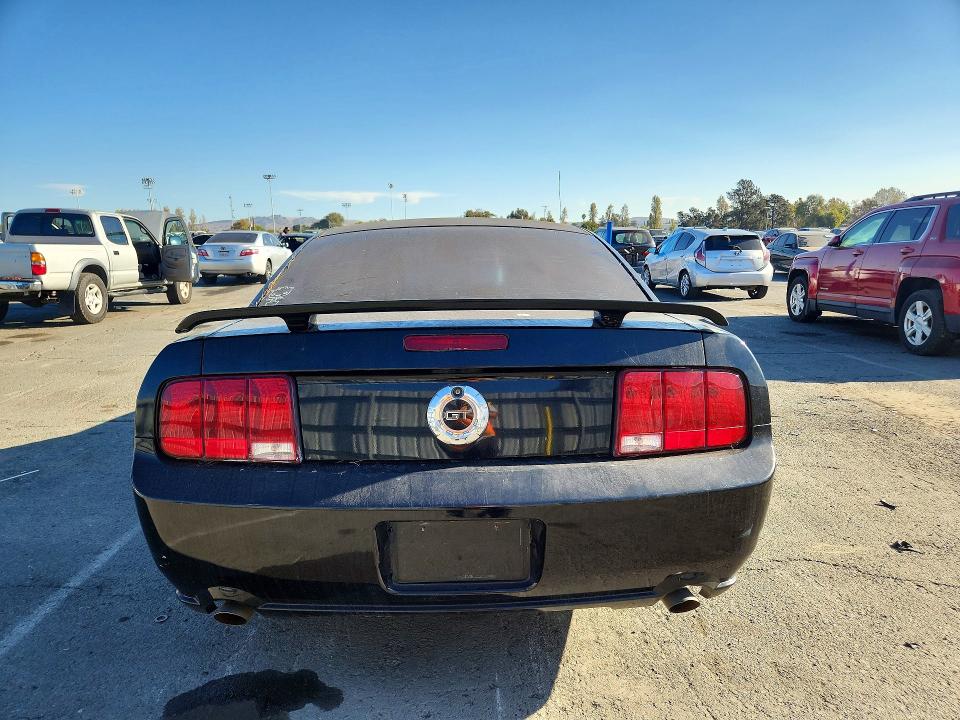 Продажа на аукционе авто 2006 Ford Mustang, vin: 1ZVFT82H265230926, номер лота: 72250226