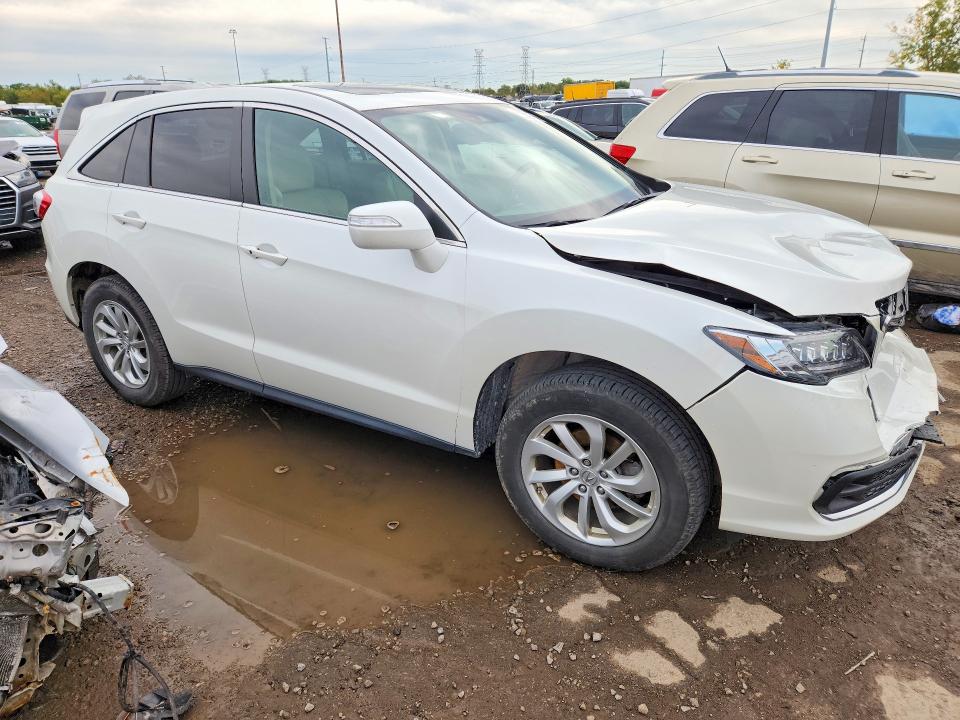 Продаж на аукціоні авто 2018 Acura Rdx, vin: 5J8TB4H57JL023713, номер лоту: 71428266