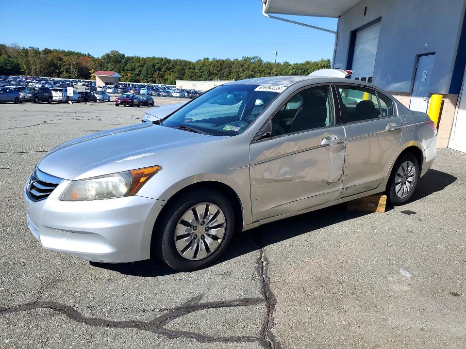 Aukcja sprzedaży 2012 Honda Accord, vin: 1HGCP2F34CA013890, numer aukcji: 66954436