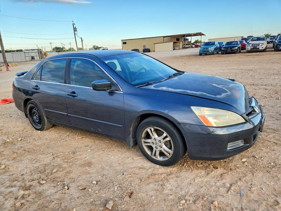 2007 Honda Accord მანქანა იყიდება აუქციონზე, vin: JHMCM563X7C009652, აუქციონის ნომერი: 71845886